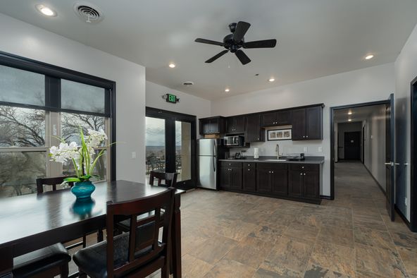 2705 Rabbitbrush Dr, Farmington, NM 87402
